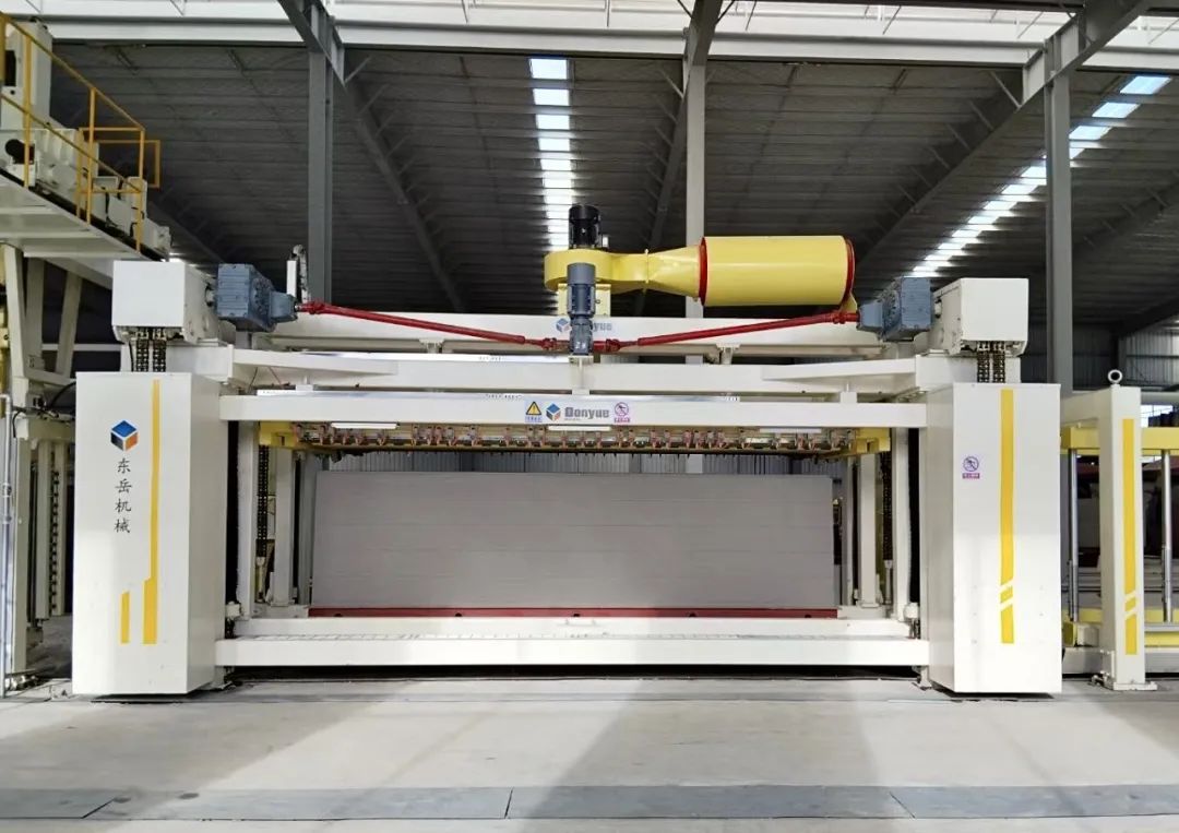 東岳機械熱烈祝賀安徽鼎志項目順利投產(chǎn) 東岳機械熱烈祝賀安徽鼎志項目順利投產(chǎn)