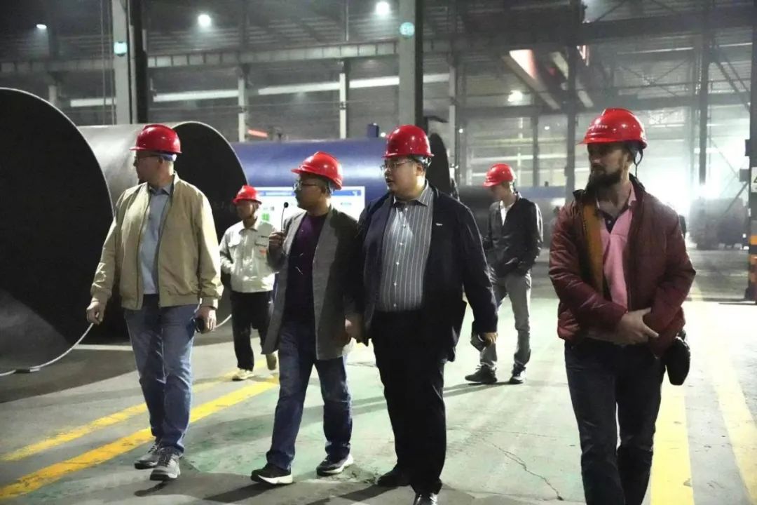 熱烈歡迎俄羅斯AAC協(xié)會(huì )會(huì )長(cháng)Gleb Grinfeld一行來(lái)訪(fǎng)東岳機械